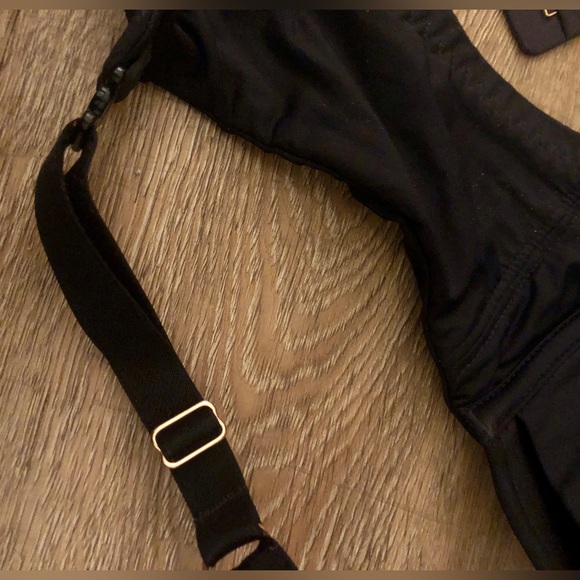 Bravado Designs Black Nursing Bra 38D | Molded Cup Padded Wireless Comfort Bra - Picture 4 of 6